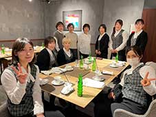 食事会
